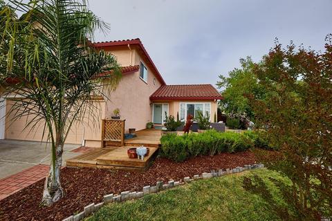 401 Foxwood Ct, Windsor, CA 95492 photo 2