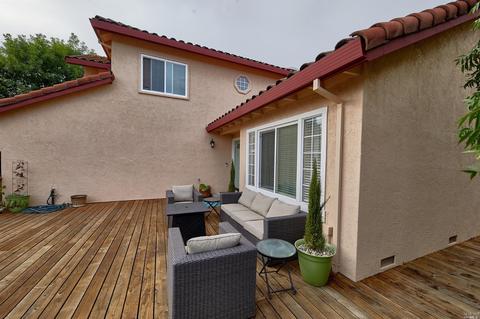 401 Foxwood Ct, Windsor, CA 95492 photo 6
