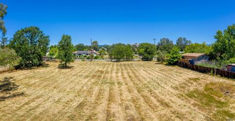 1046 Gumview Rd, Windsor, CA 95492 photo 2