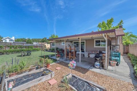8115 Countryside Ct, Windsor, CA 95492 photo 29