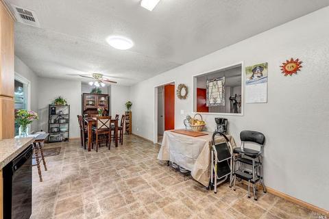 8115 Countryside Ct, Windsor, CA 95492 photo 14