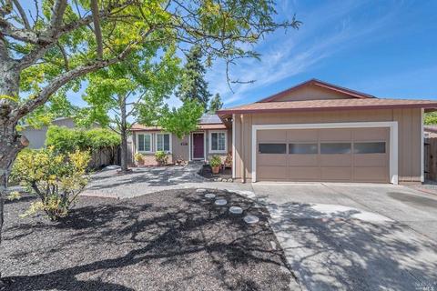 8115 Countryside Ct, Windsor, CA 95492 photo 1