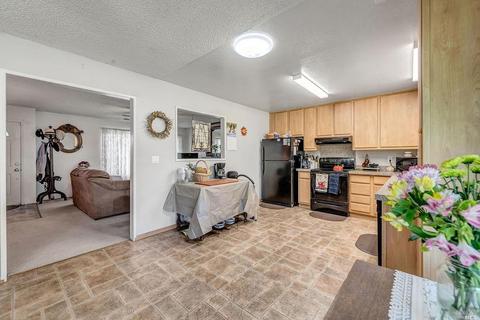 8115 Countryside Ct, Windsor, CA 95492 photo 13