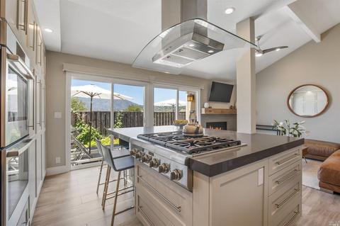 10 Byron Cir, Mill Valley, CA 94941 photo 7