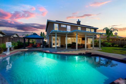 700 Eldridge Ave, Vacaville, CA 95688 photo 2