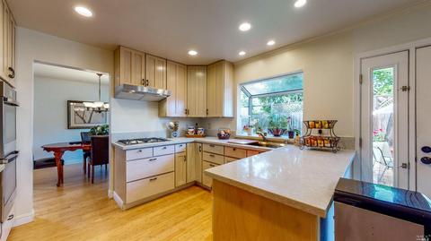429 Ely Blvd S, Petaluma, CA 94954 photo 10