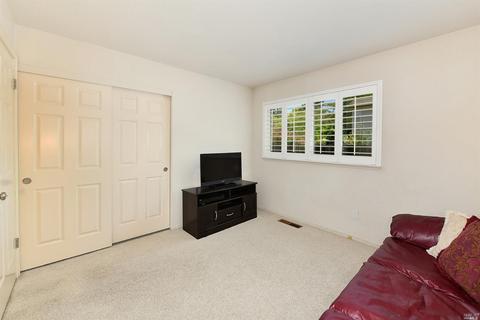 371 Spring Beauty Ct, Windsor, CA 95492 photo 22