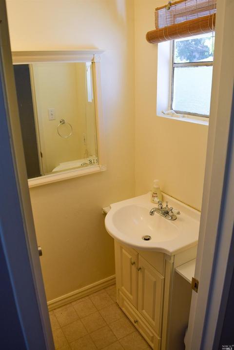84 Tarman Dr, Cloverdale, CA 95425 photo 22