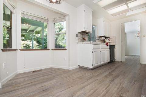 603 Cherry Ct, Fairfield, CA 94534 photo 9
