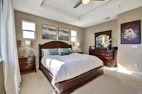 100 Crescent Dr, Vacaville, CA 95688 photo 21