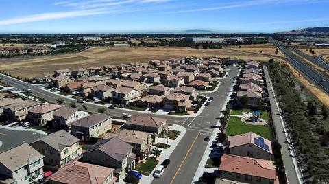 100 Crescent Dr, Vacaville, CA 95688 photo 32