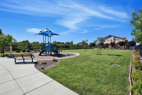 100 Crescent Dr, Vacaville, CA 95688 photo 36