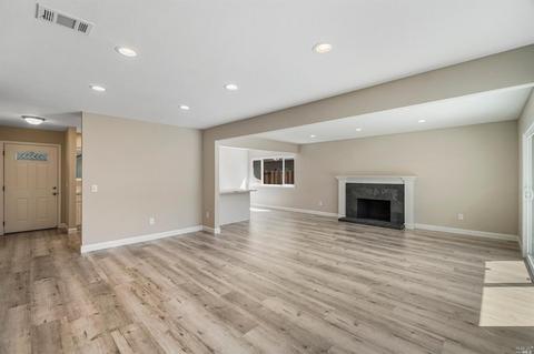 2483 Carnation Dr, Fairfield, CA 94533 photo 15
