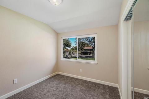 2483 Carnation Dr, Fairfield, CA 94533 photo 18