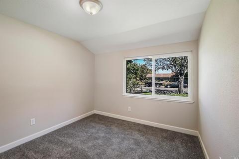 2483 Carnation Dr, Fairfield, CA 94533 photo 21