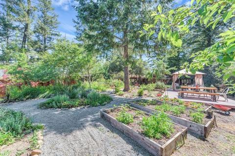 10 Hemlock Way, San Geronimo, CA 94963 photo 4