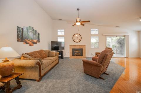 1570 Fulmor Dr, Dixon, CA 95620 photo 7