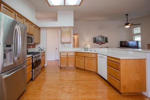 1570 Fulmor Dr, Dixon, CA 95620 photo 5
