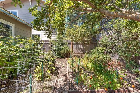 26 Cherry St, Petaluma, CA 94952 photo 33