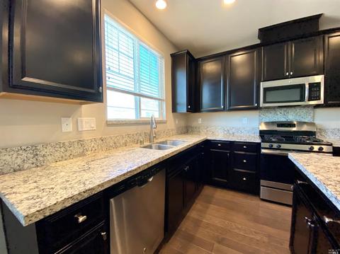 2248 Eva St, Napa, CA 94559 photo 5