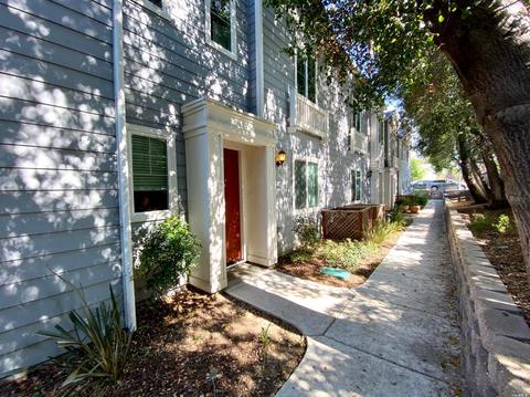 2248 Eva St, Napa, CA 94559 photo 3