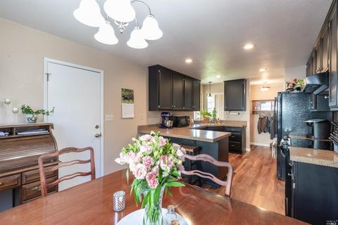 929 Ventnor Ave, Windsor, CA 95492 photo 12