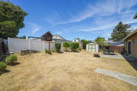 294 Holly Dr, Fairfield, CA 94533 photo 31