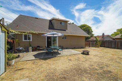 294 Holly Dr, Fairfield, CA 94533 photo 29
