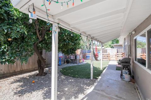 249 Hemlock St, Vacaville, CA 95688 photo 33