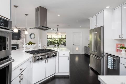 20 Estrada Ln, Corte Madera, CA 94925 photo 4