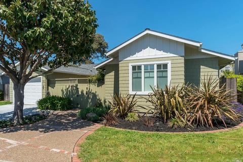 20 Estrada Ln, Corte Madera, CA 94925 photo 1