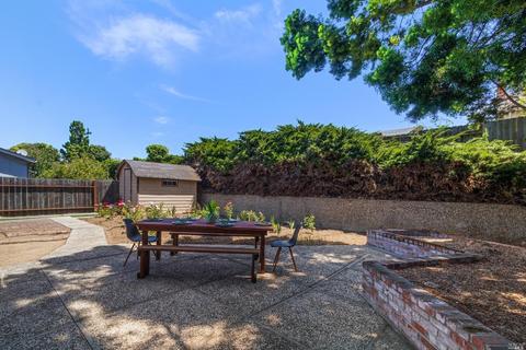 210 Magill St, Vallejo, CA 94589 photo 25