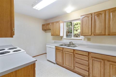 1544 Padula Dr, Willits, CA 95490 photo 4