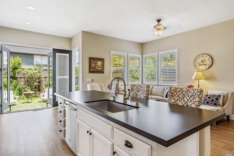 1192 Castelletto Pl, Windsor, CA 95492 photo 15