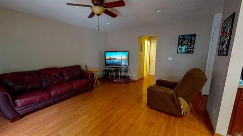 467 Whitney Ave, Vallejo, CA 94589 photo 15