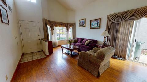 467 Whitney Ave, Vallejo, CA 94589 photo 4