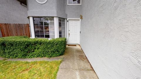467 Whitney Ave, Vallejo, CA 94589 photo 3