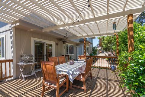 585 Peppertree Dr, Windsor, CA 95492 photo 24