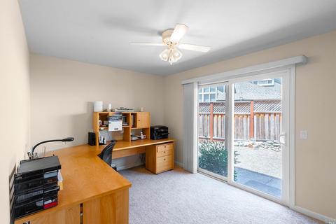 585 Peppertree Dr, Windsor, CA 95492 photo 11