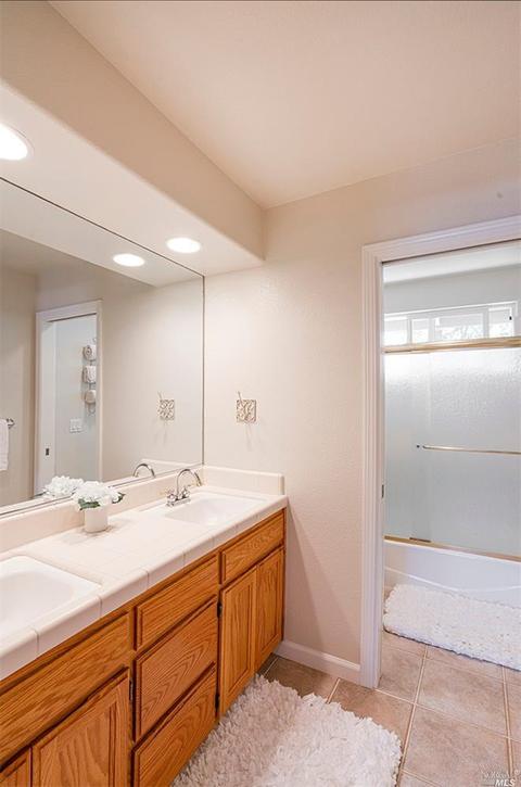 585 Peppertree Dr, Windsor, CA 95492 photo 21