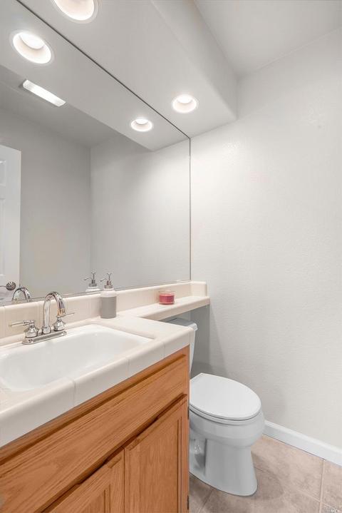 585 Peppertree Dr, Windsor, CA 95492 photo 12
