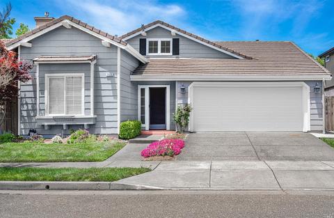 7515 13th Hole Dr, Windsor, CA 95492 photo 1