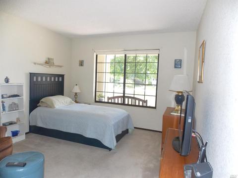9549 Jessica Dr, Windsor, CA 95492 photo 23