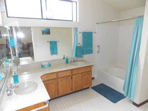 9549 Jessica Dr, Windsor, CA 95492 photo 38