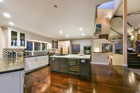 820 Edgewood Ave, Mill Valley, CA 94941 photo 12