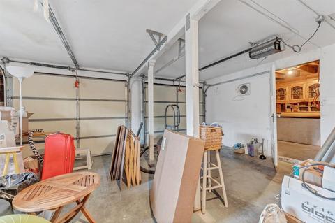 1028 Summit Ave, Napa, CA 94559 photo 32
