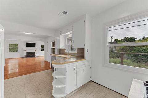 1028 Summit Ave, Napa, CA 94559 photo 14