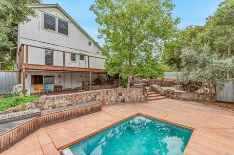 1028 Summit Ave, Napa, CA 94559 photo 4