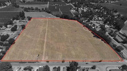 1300 Talmage Rd, Ukiah, CA 95482 photo 1