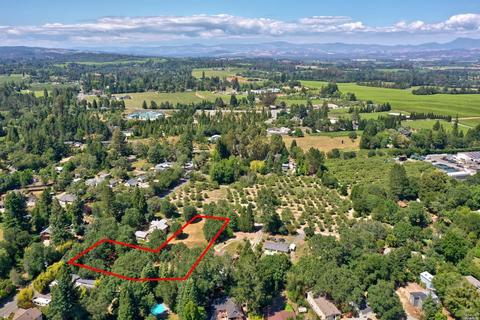 8661 Jeannette Ave, Sebastopol, CA 95472 photo 12
